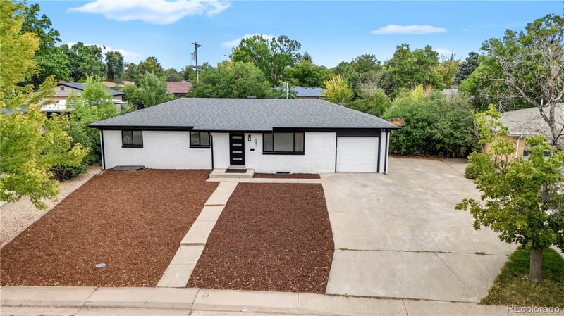 587 Ursula St, Aurora, CO 80011