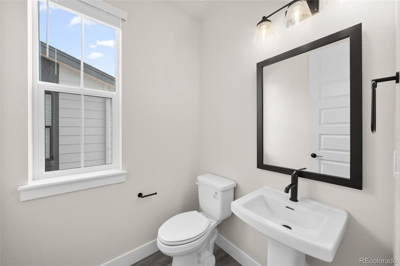 7054 Watercress Dr, Littleton, CO 80125