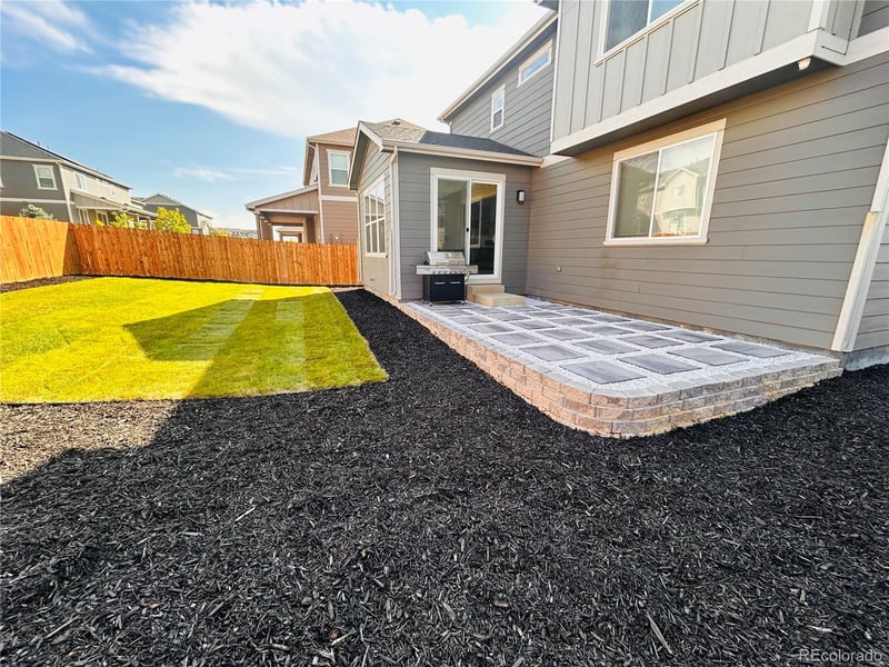 9756 Uravan St, Commerce City, CO 80022
