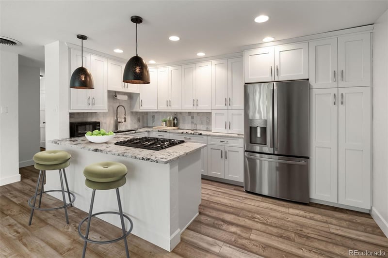 525 Jackson St #301, Denver, CO 80206