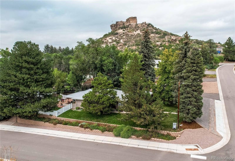 601 Gilbert St, Castle Rock, CO 80104