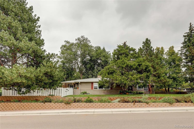 601 Gilbert St, Castle Rock, CO 80104