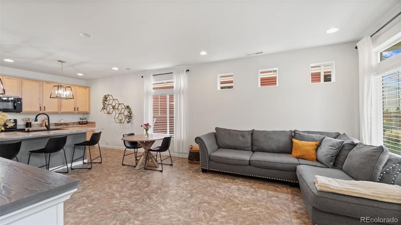 6435 Dunleer Grv, Colorado Springs, CO 80927