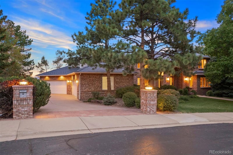 15895 W Bayaud Dr, Golden, CO 80401