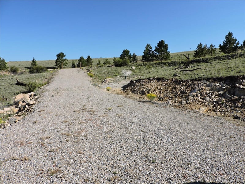 640 Arapaho Trl, Hartsel, CO 80449