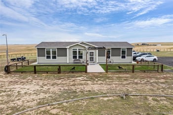 23758 No Mans Land Dr, Deer Trail, CO 80105