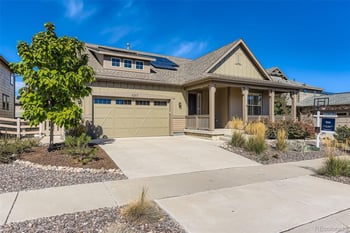 8267 Arapahoe Peak St, Littleton, CO 80125