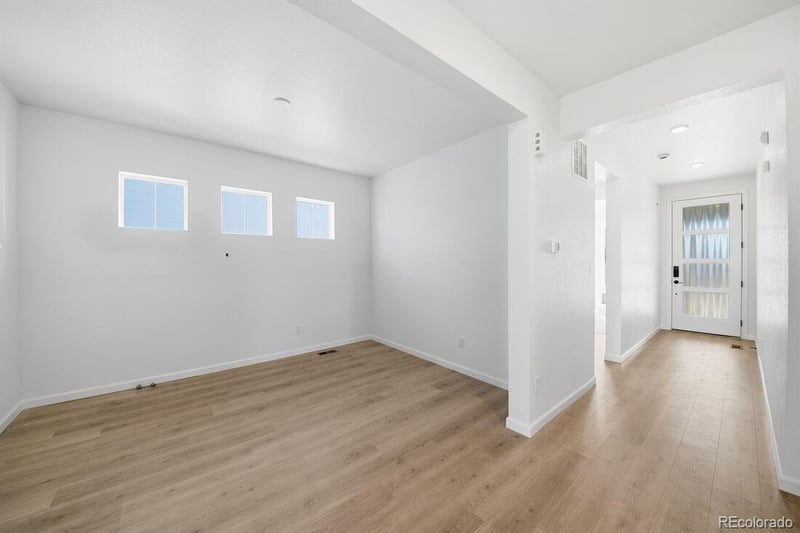 8872 Pennycress Dr, Littleton, CO 80125