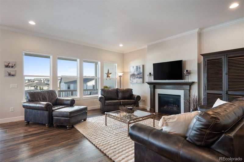 6456 Kenzie Cir, Castle Pines, CO 80108