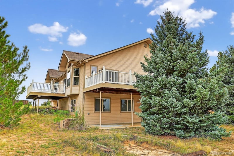 73 S Algonquian Ct, Aurora, CO 80018