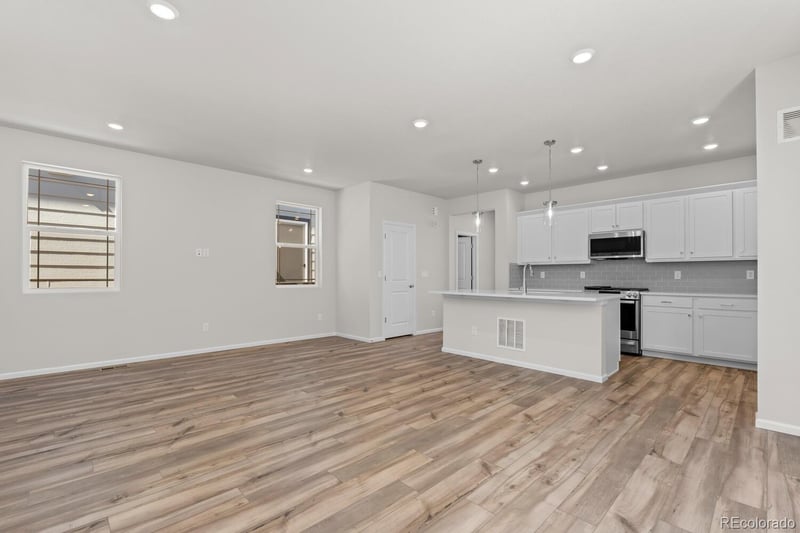 7392 Watercress Dr, Littleton, CO 80125