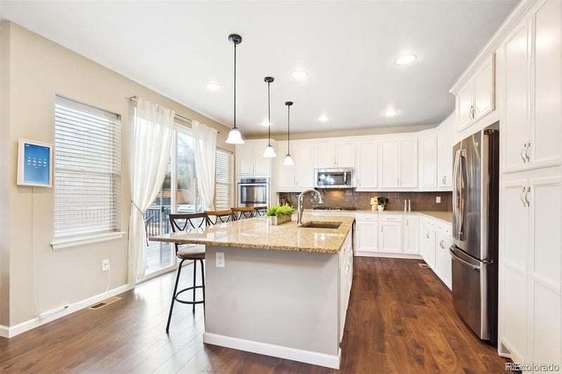 15416 94th Ave, Arvada, CO 80007