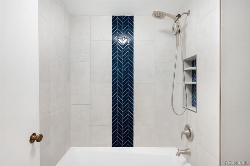 800 Pearl St #1211, Denver, CO 80203