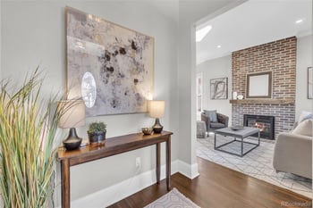 646 Lincoln St, Denver, CO 80209