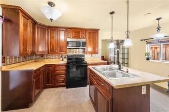 1519 Alaska Pl, Denver, CO 80223