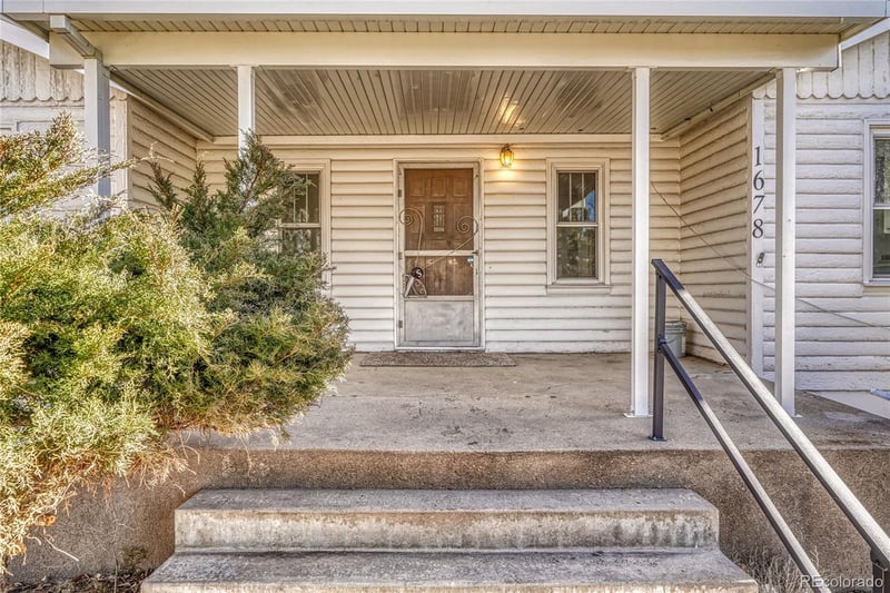 1678 Arapahoe St, Strasburg, CO 80136