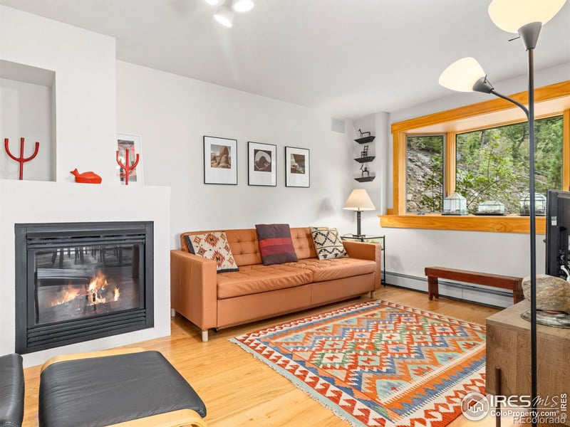 1810 Moss Rock Dr, Estes Park, CO 80517