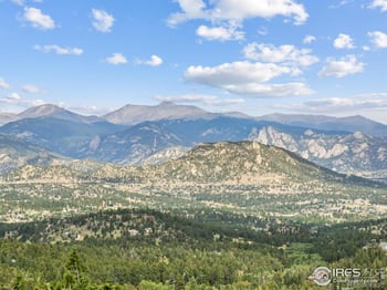 1810 Moss Rock Dr, Estes Park, CO 80517