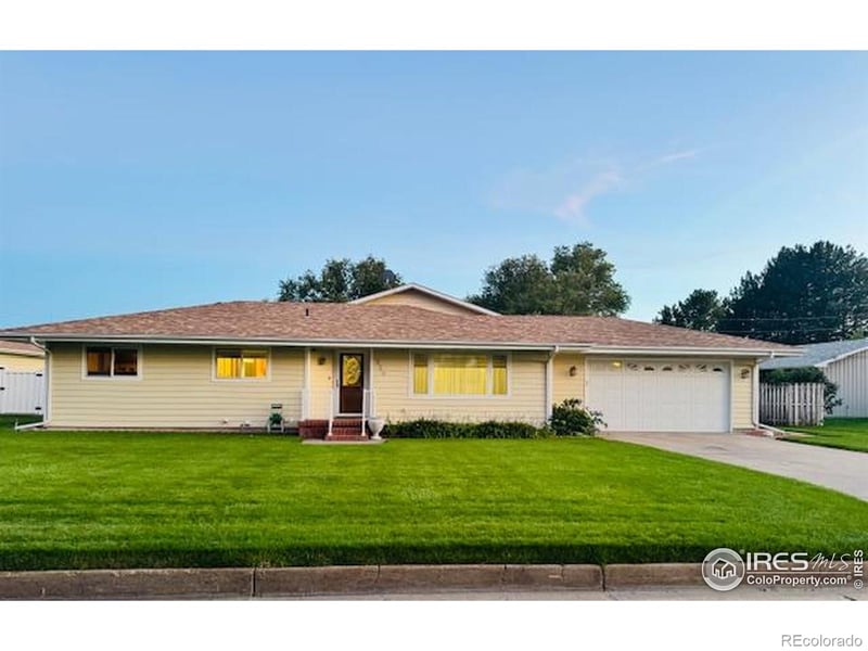 650 W Strohm St, Haxtun, CO 80731