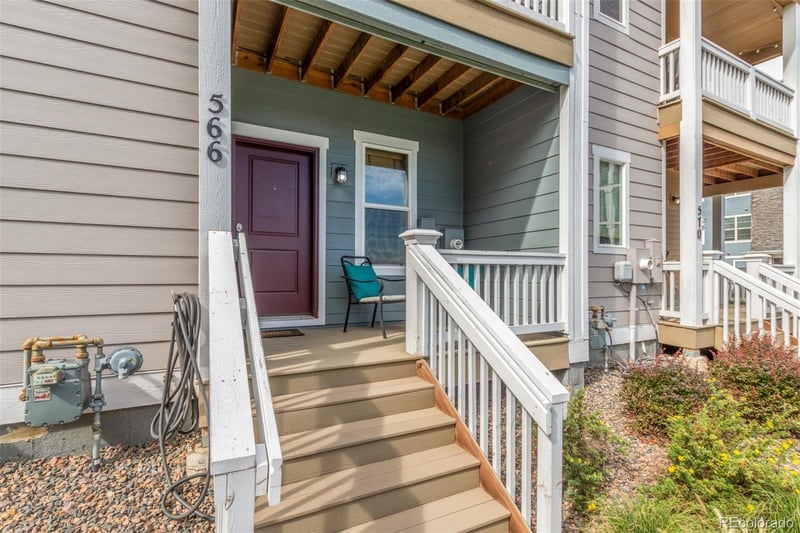 566 Amherst Ave, Englewood, CO 80110