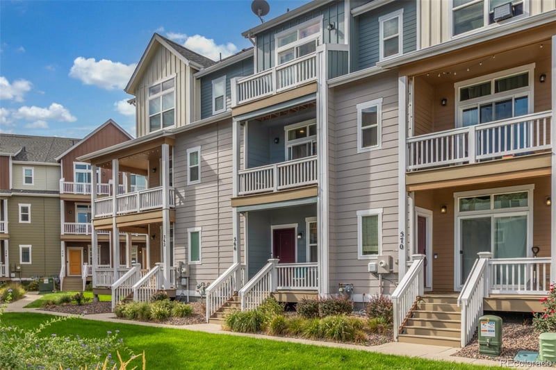 566 Amherst Ave, Englewood, CO 80110