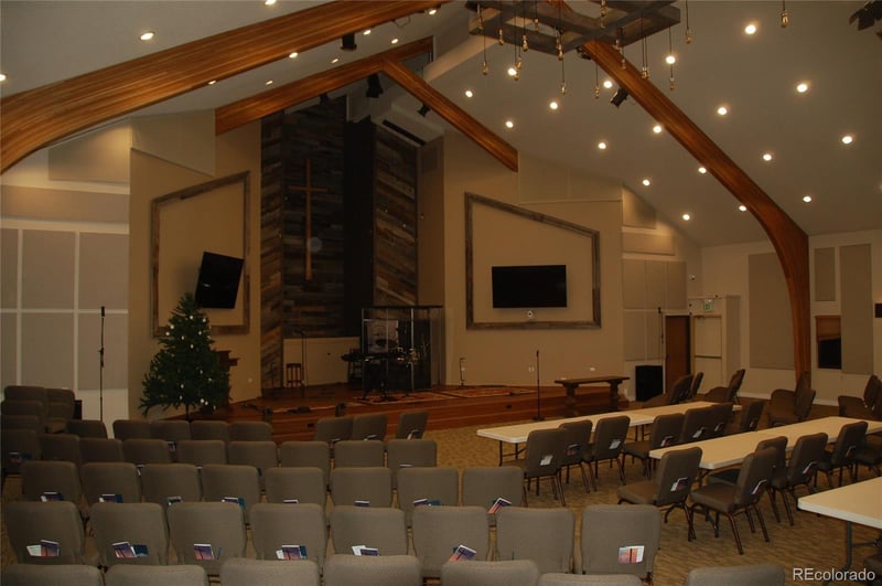 7462 Everett St, Littleton, CO 80128