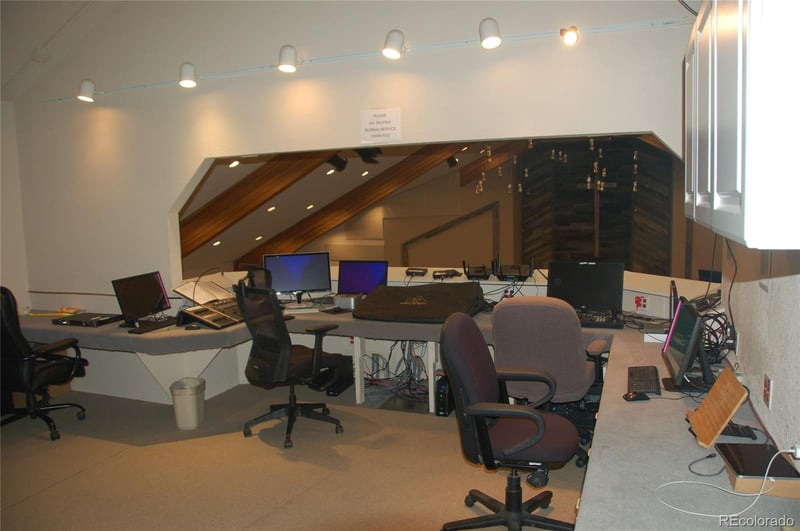 7462 Everett St, Littleton, CO 80128