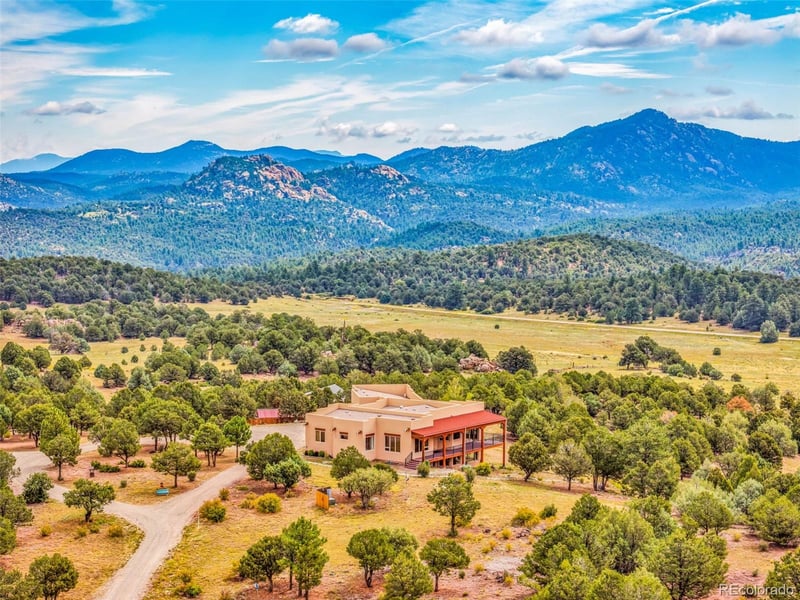 692 Sunrise Rg, Cotopaxi, CO 81223