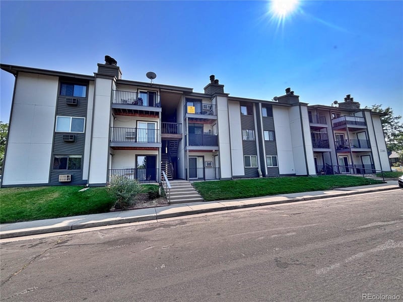 2280 Oswego Way #105, Aurora, CO 80014