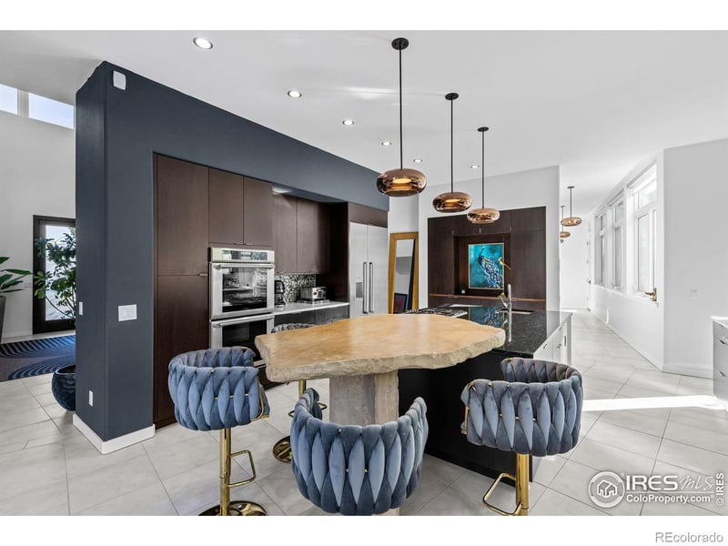 8536 Foxhaven Ct, Niwot, CO 80503
