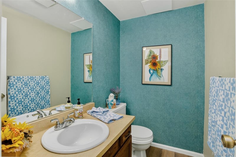 2025 102nd Ave, Thornton, CO 80260