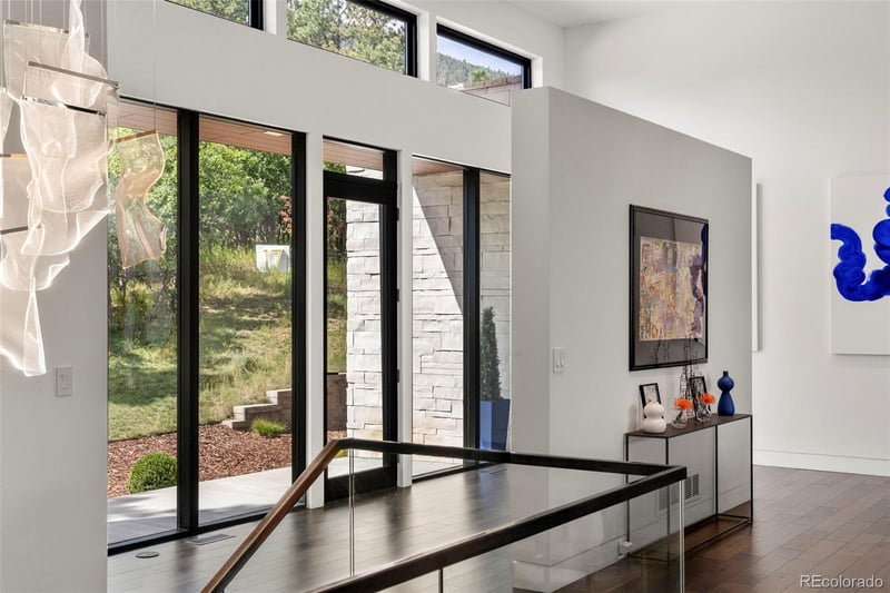 17 Midland Rd, Colorado Springs, CO 80906