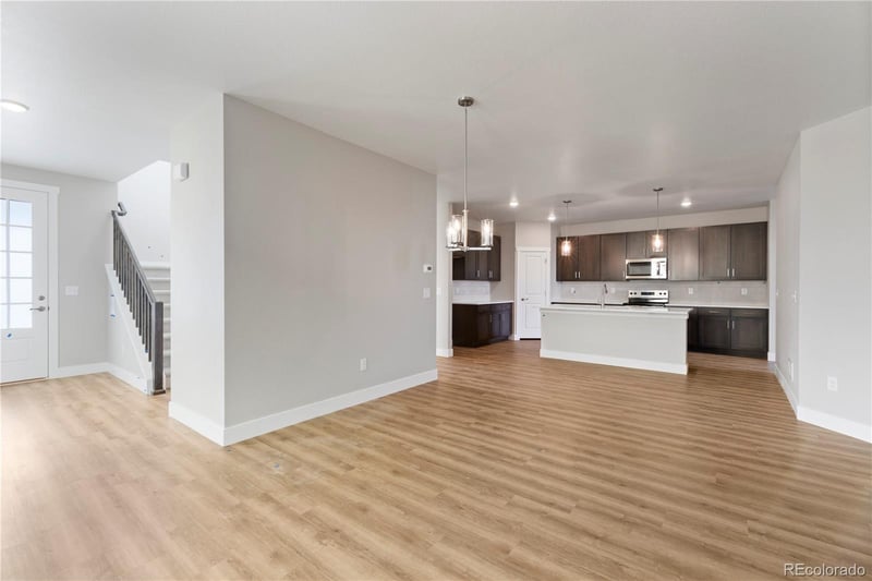 24197 53rd Dr, Aurora, CO 80019