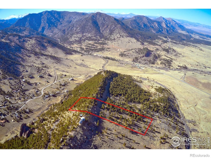 9352 Eastridge Rd, Golden, CO 80403