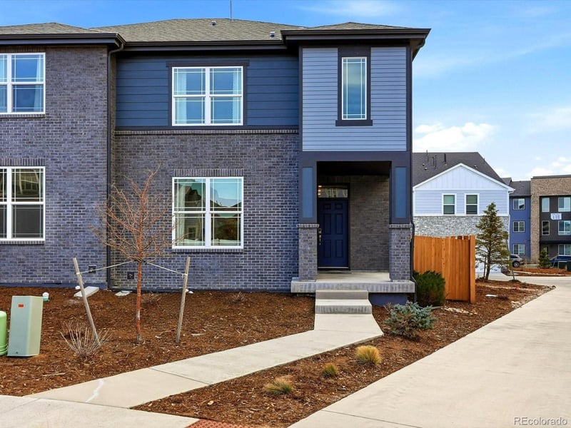 749 Shawnee St, Aurora, CO 80018