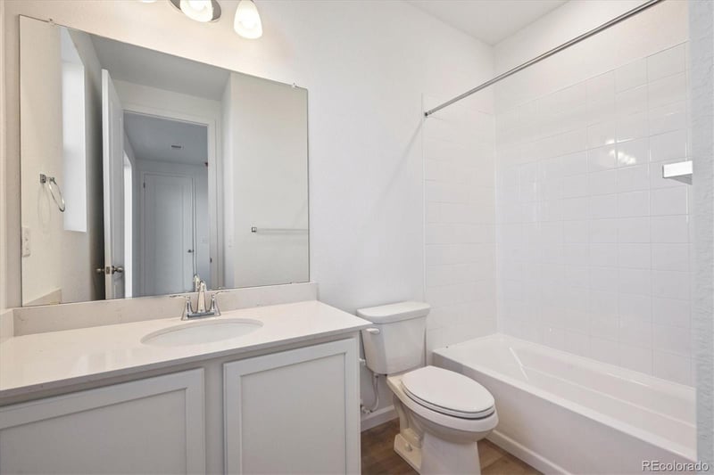 4330 Elkwood Ct, Johnstown, CO 80534