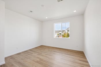 4330 Elkwood Ct, Johnstown, CO 80534