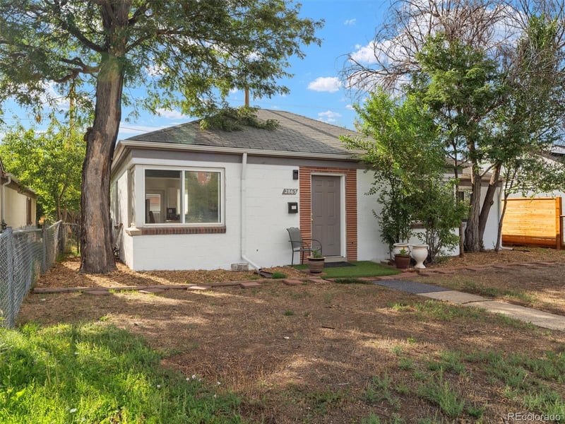 2865 Quebec St, Denver, CO 80207