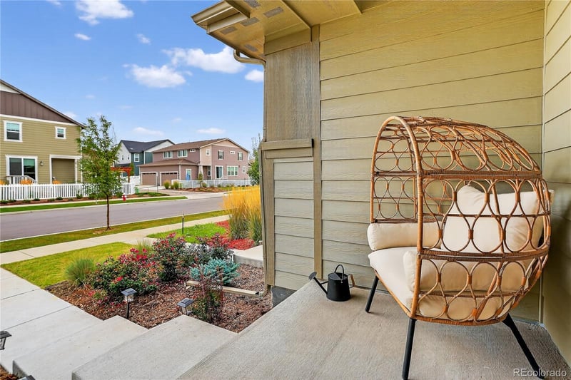 2391 Whistler Dr, Longmont, CO 80504