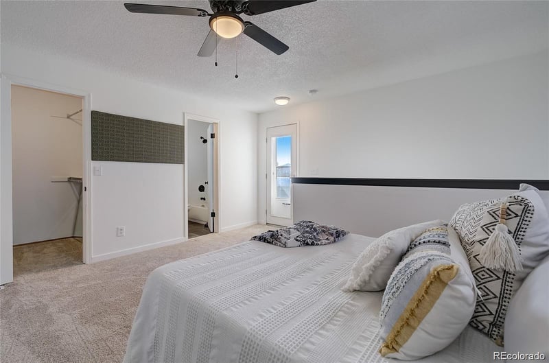 17074 Tennessee Dr #213, Aurora, CO 80017