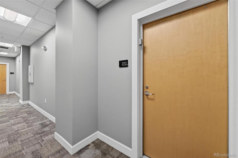 1631 Emerson St #323, Denver, CO 80218