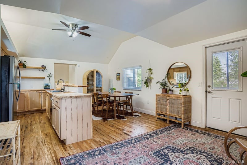 620 Kendrick St, Golden, CO 80401