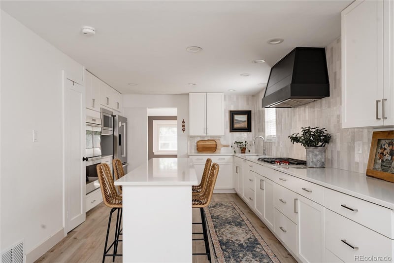 2900 S Bannock St, Englewood, CO 80110