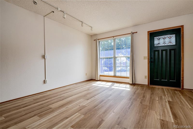 9188 W Ontario Dr, Littleton, CO 80128