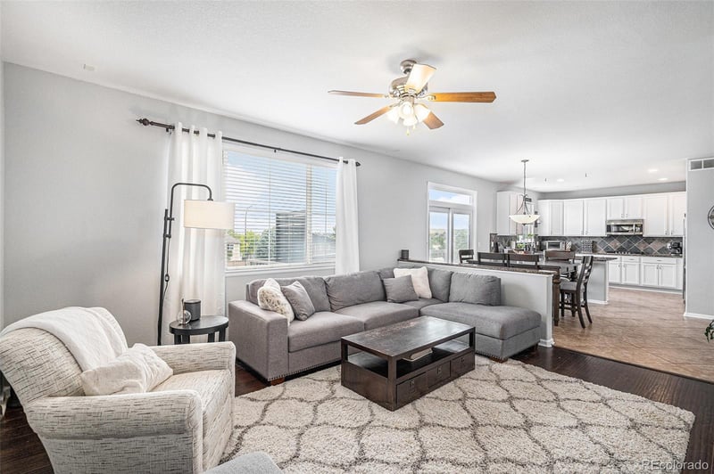 10547 Laurelglen Cir, Highlands Ranch, CO 80130