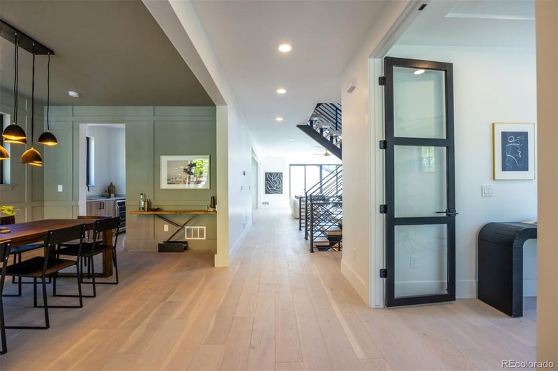 2200 Newton St, Denver, CO 80211