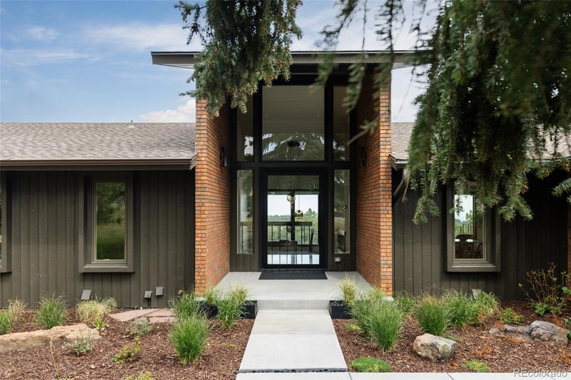21579 Cabrini Blvd, Golden, CO 80401
