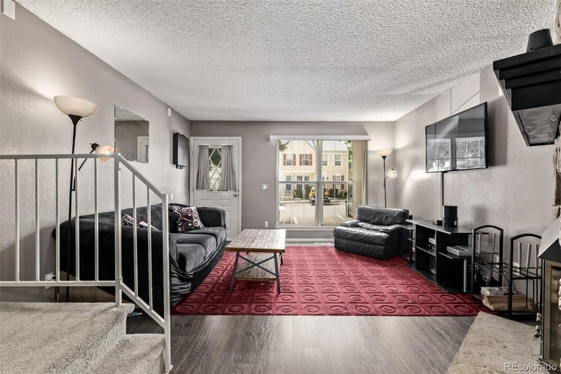 6766 Holland Way, Littleton, CO 80128