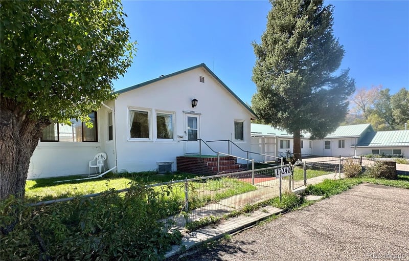 10240 Us Highway 50, Howard, CO 81233