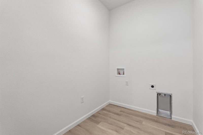 18981 96th Pl, Commerce, CO 80022